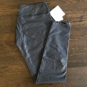 Beyond Yoga Leather-look Long Leggings